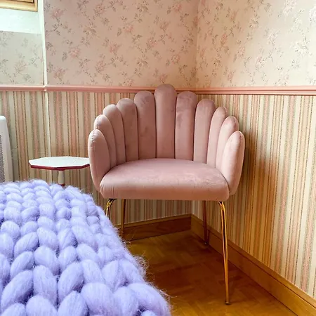 Black Rock Champagne